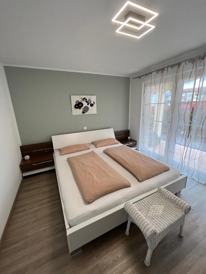 Apartment Frank - Bis Zu 3 Schlafzimmer Rust Ngoại thất bức ảnh
